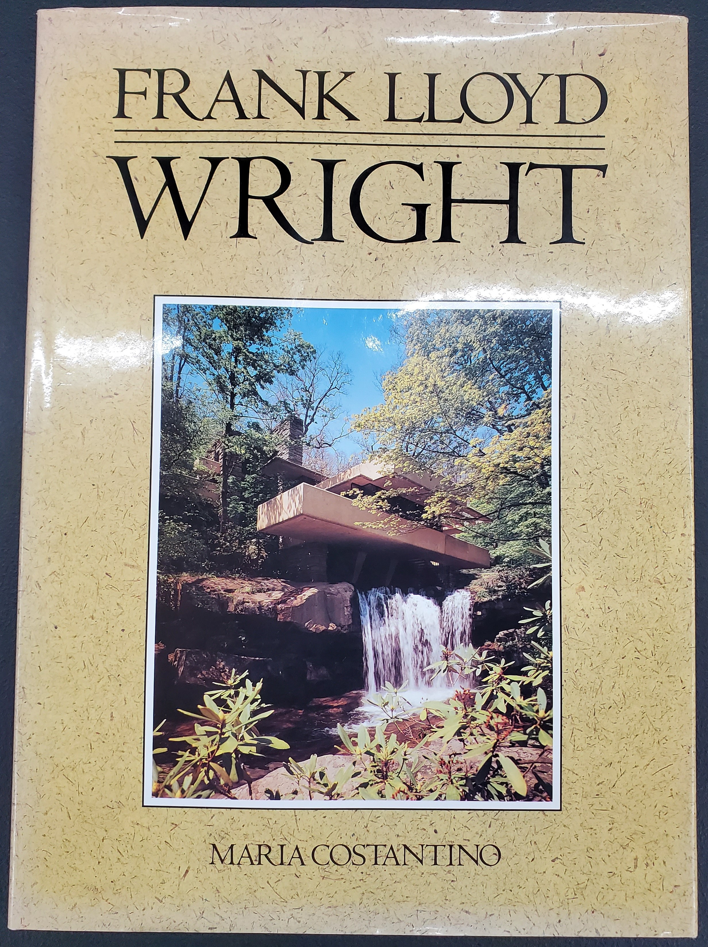 Frank Lloyd Wright (Crescent Books Edition)